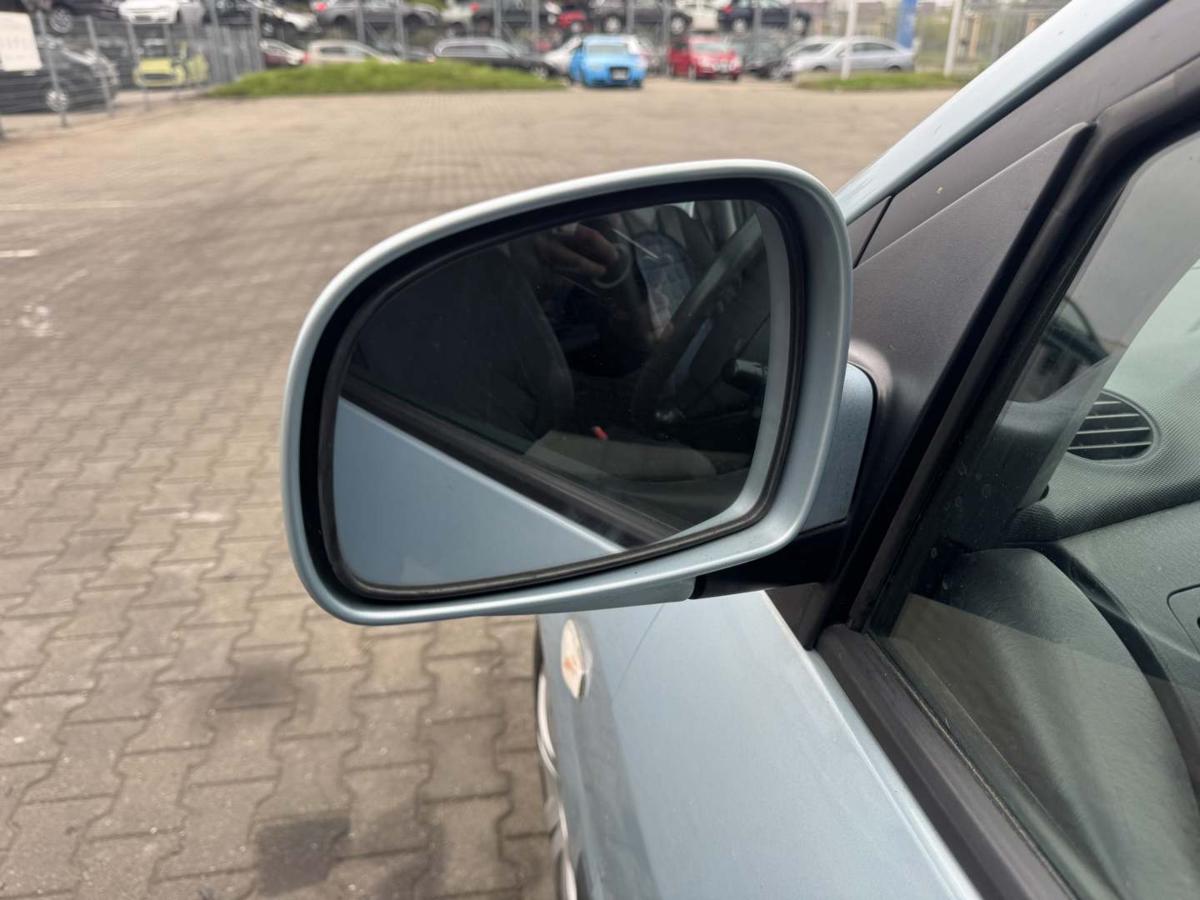 Hyundai Matrix original Au&szlig;enspiegel links elektrisch verstellbar VS Celadon Blue Bj.2009